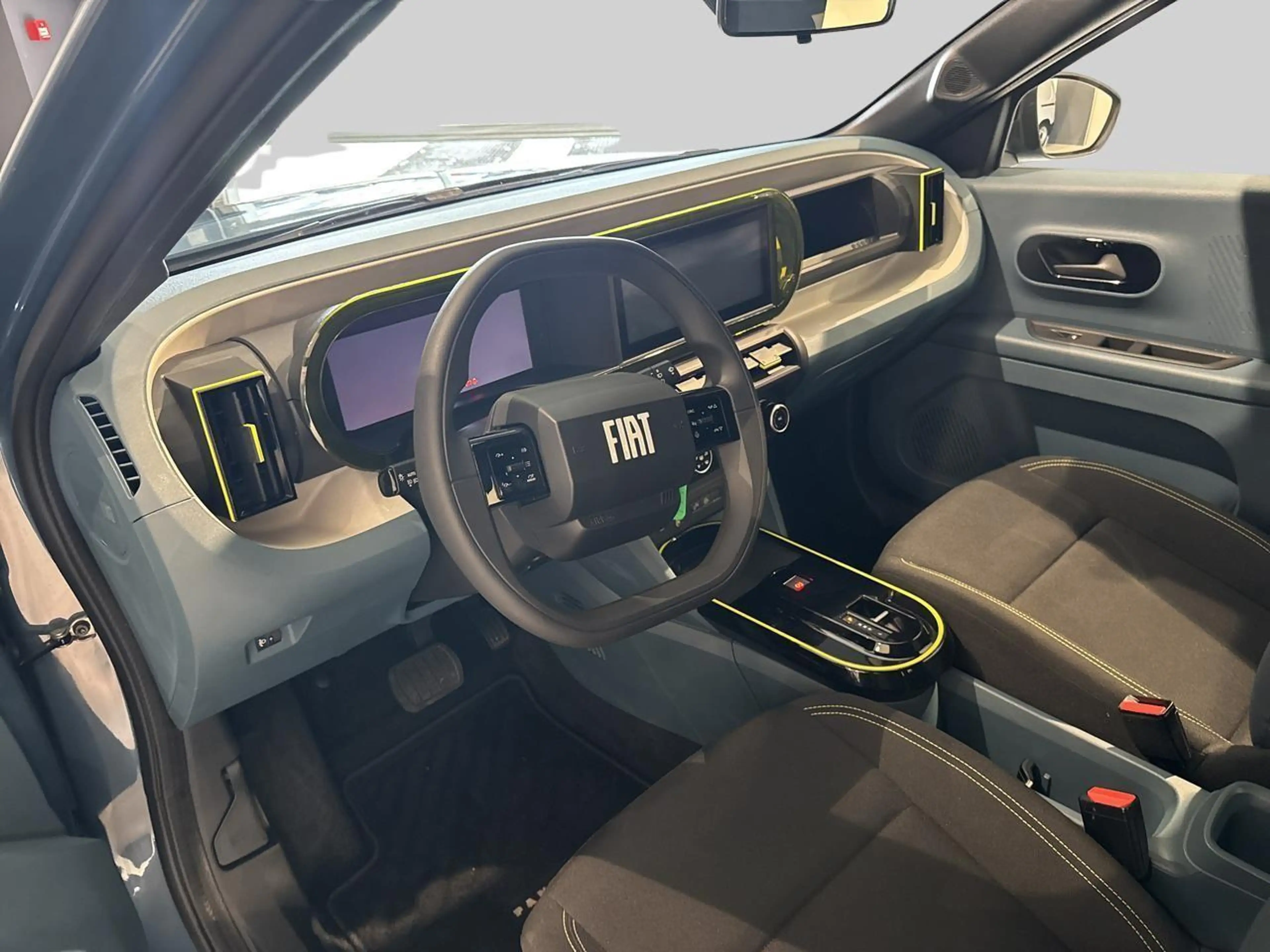 Fiat Grande Panda 1.2 Hybrid 100 DCT Icon — photo 12