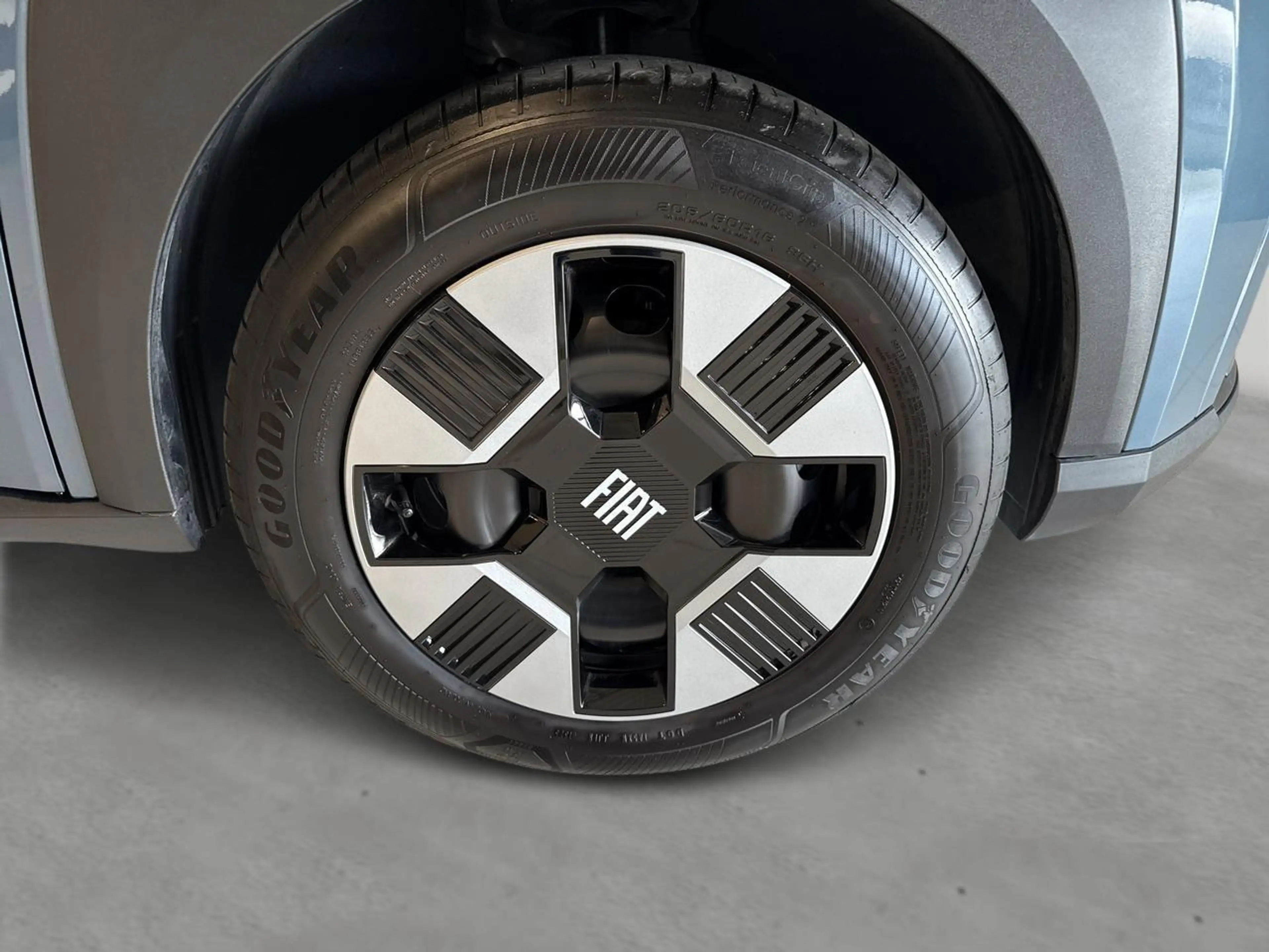 Fiat Grande Panda 1.2 Hybrid 100 DCT Icon — photo 7