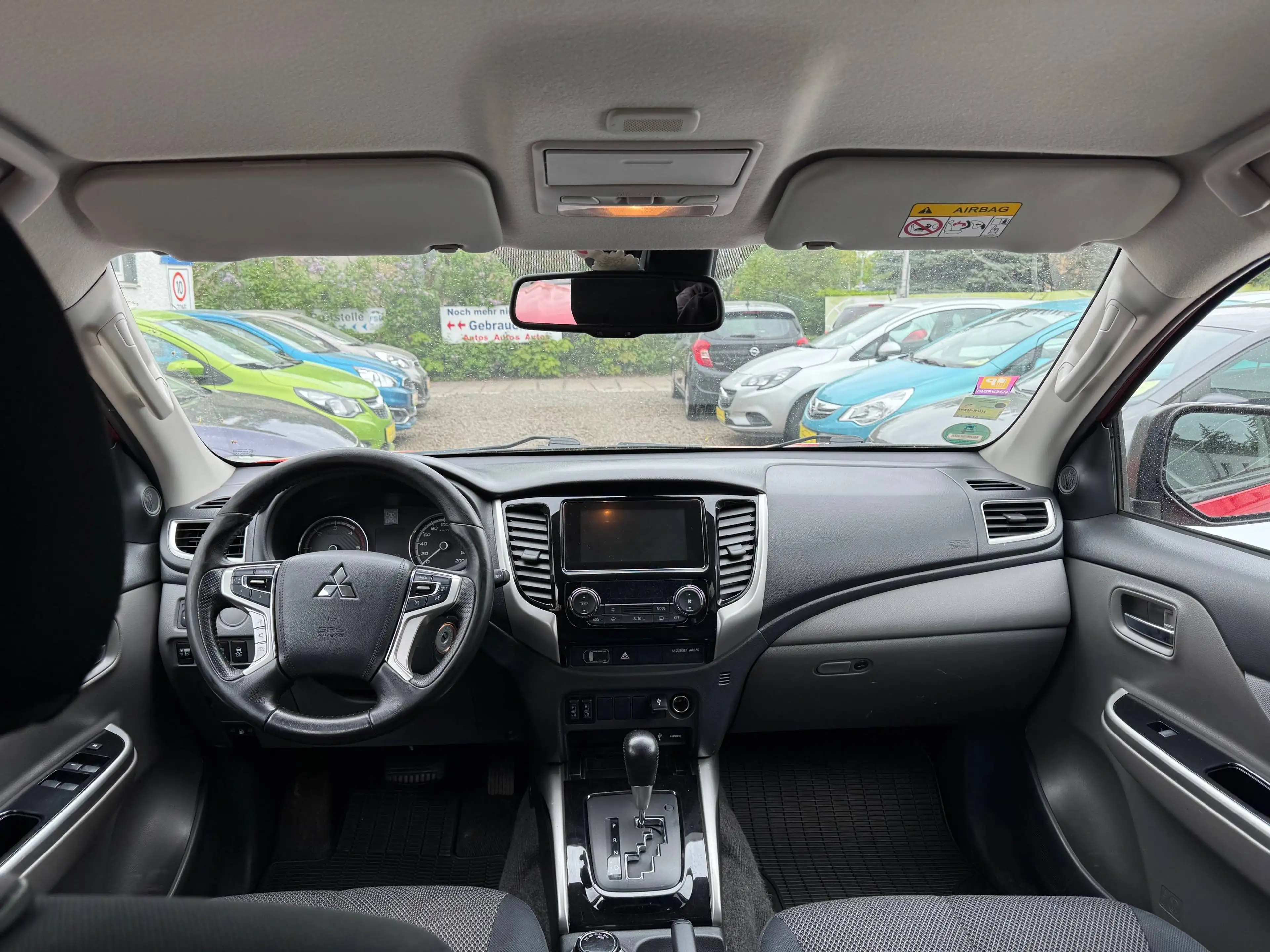 Mitsubishi L200 Plus Doppelkabine 4WD — photo 10