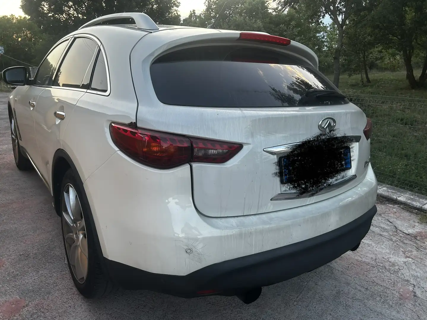 Infiniti FX 3.0d V6 S awd auto - 2
