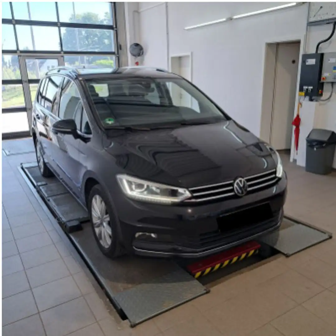 Volkswagen Touran 2.0 TDI DSG Highline | NAVI | LED | AHK | Noir - 2
