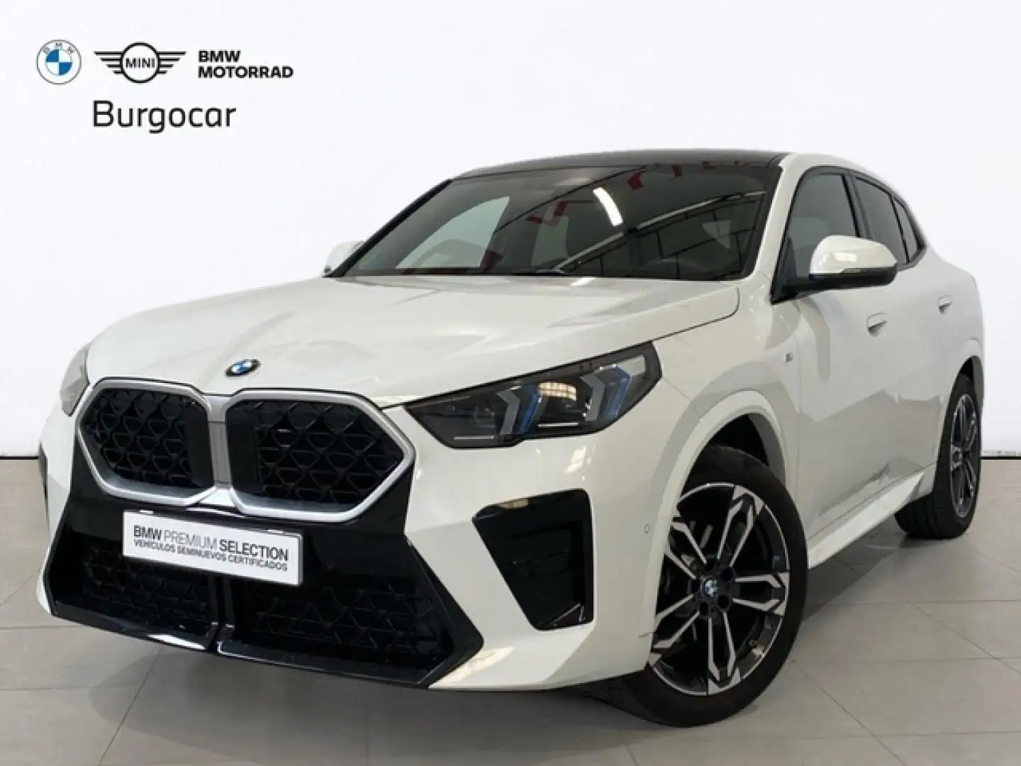 BMW X2 xDrive 20dA Weiß - 1