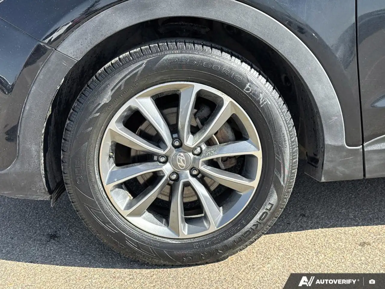 Hyundai SANTA FE снимка Hyundai SANTA FE