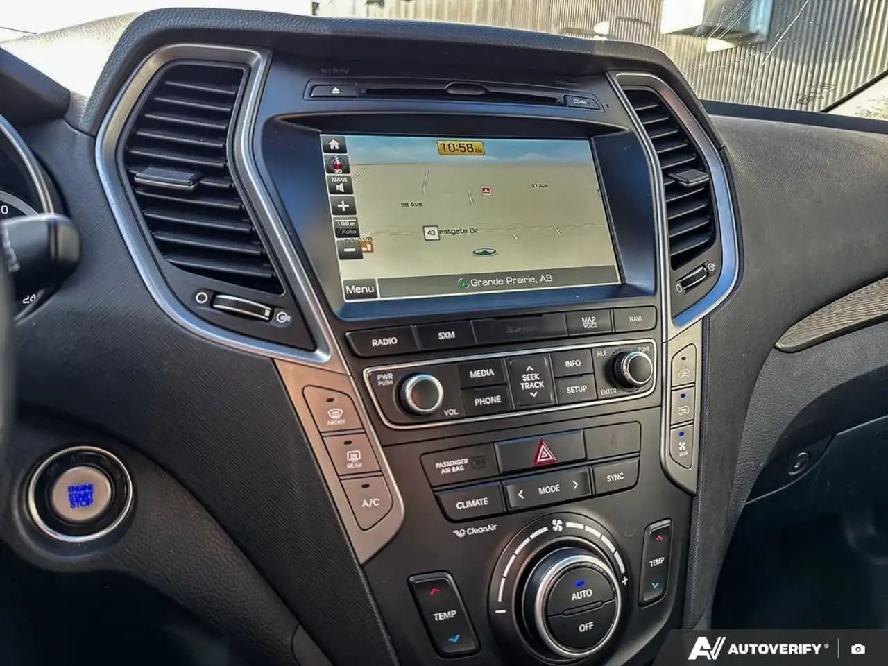 Hyundai SANTA FE снимка Hyundai SANTA FE