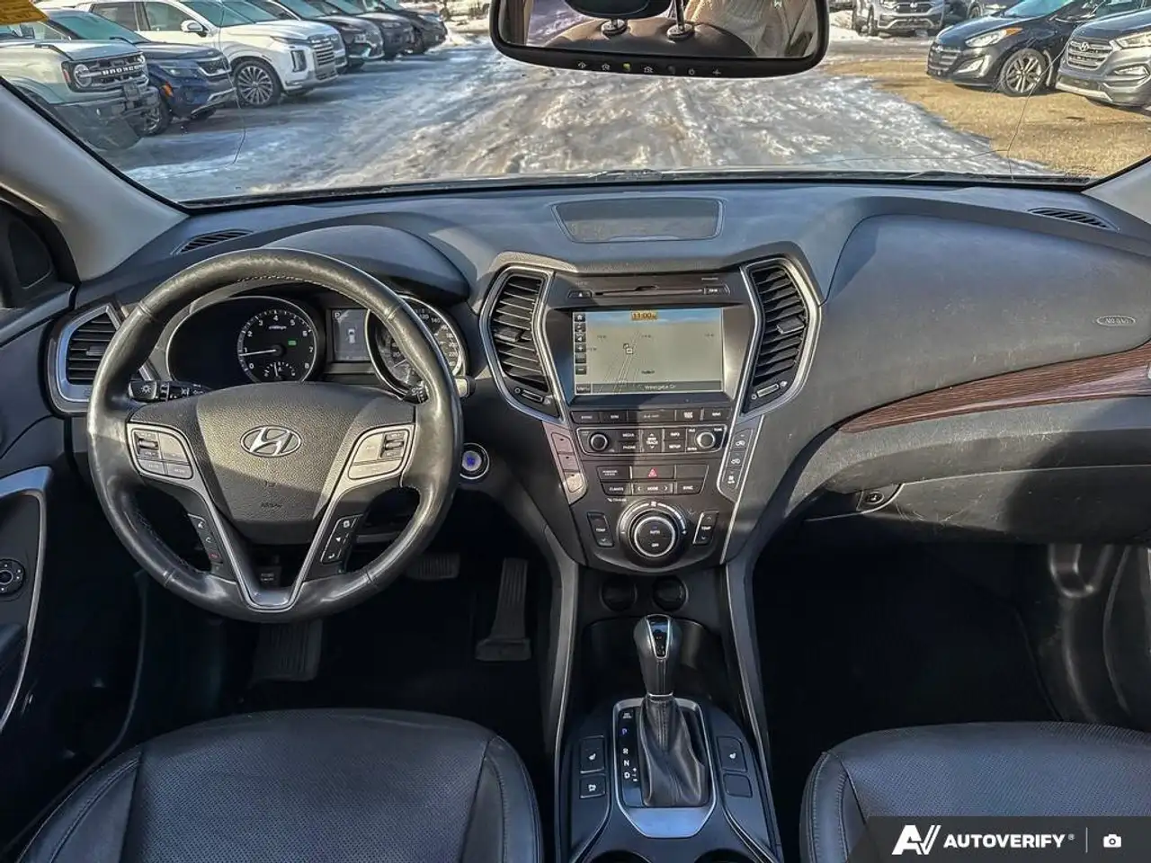 Hyundai SANTA FE снимка Hyundai SANTA FE