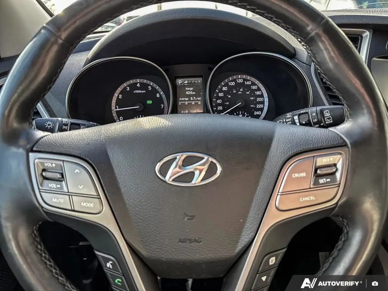 Hyundai SANTA FE снимка Hyundai SANTA FE
