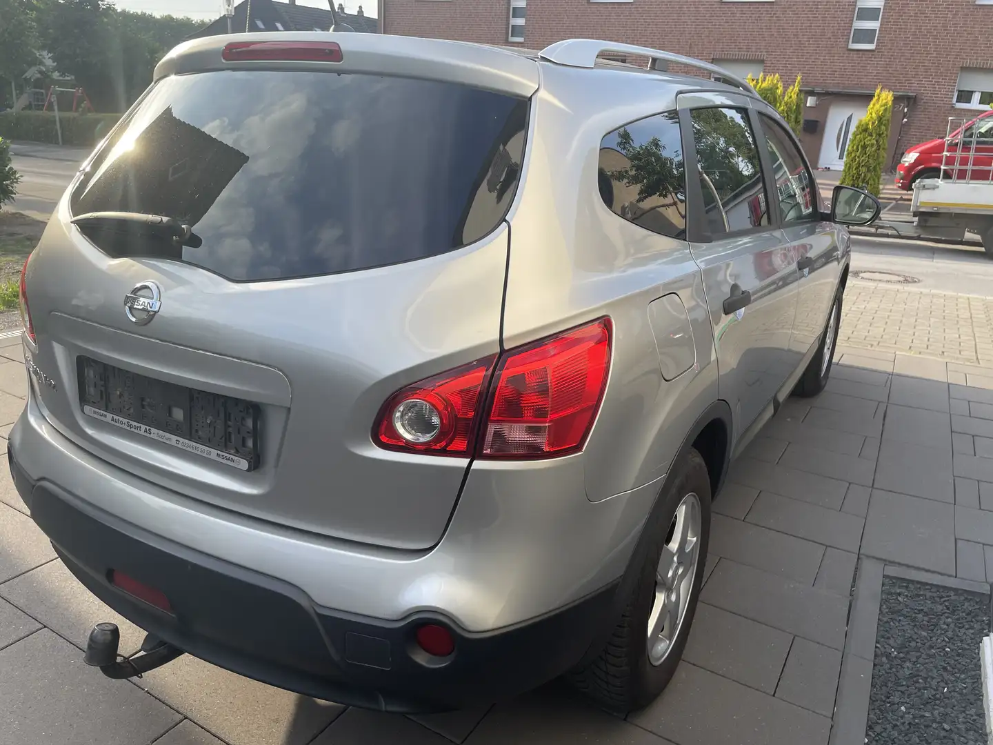 Nissan Qashqai+2 Visia Gris - 2
