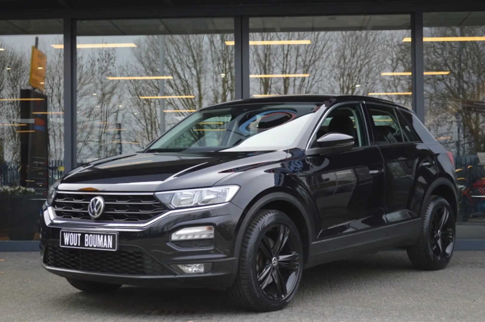 Volkswagen T-Roc 1.5 TSI Style Navi Airco Pdc Schwarz - 2