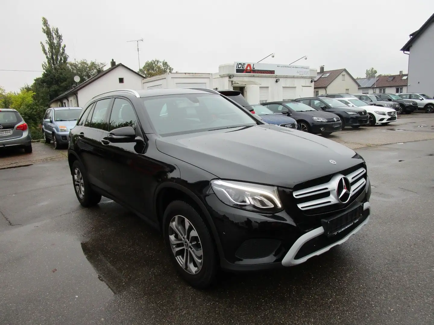 Mercedes-Benz GLC 220 d 4Matic 9G *LED*NAVI*PDC*Keyless Go Schwarz - 2