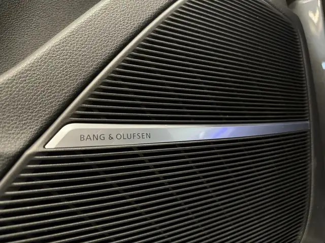 Audi Q7 60 TFSIe quattro *3xS-LINE*OPTIK*BOSE*AHK*LUFT* Ansicht 33