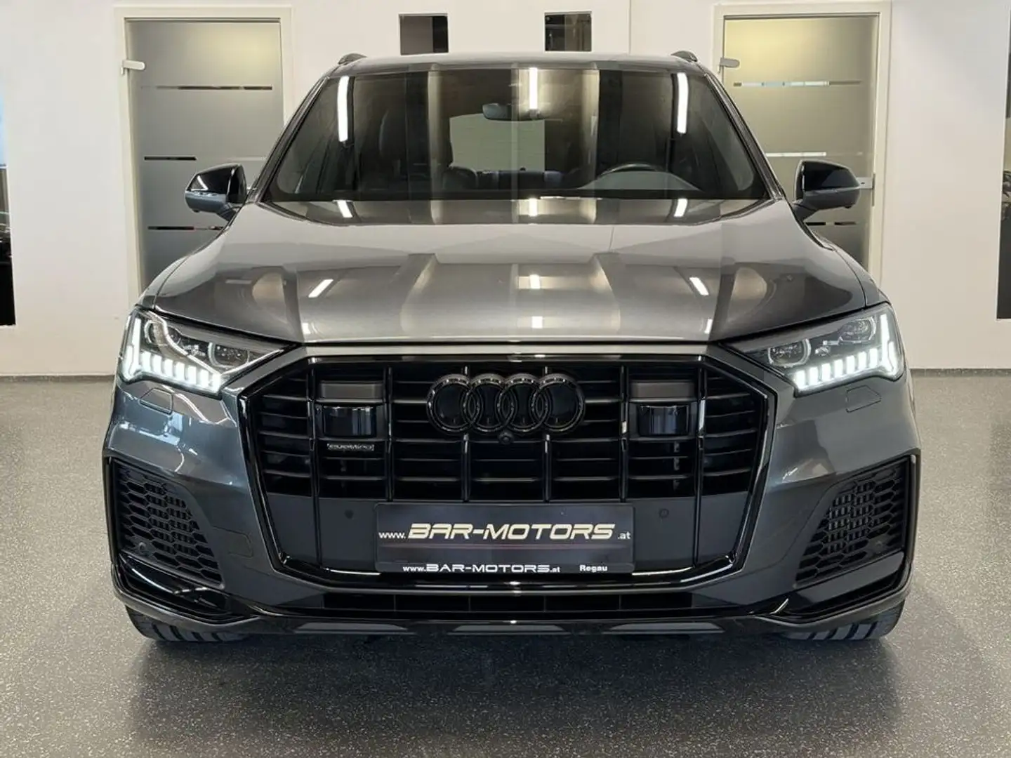 Audi Q7 60 TFSIe quattro *3xS-LINE*OPTIK*BOSE*AHK*LUFT* Grau - 2