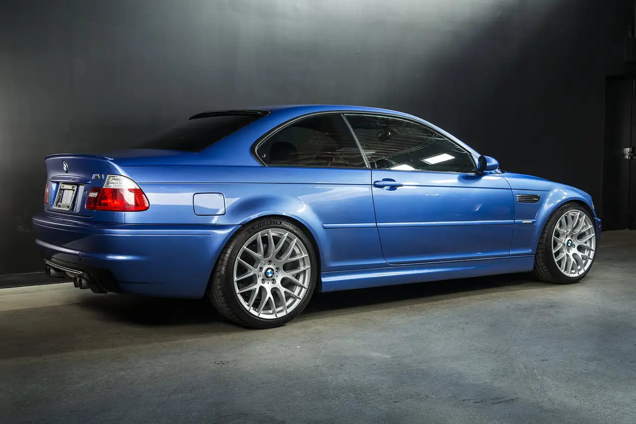 BMW 3 Series снимка BMW 3 Series