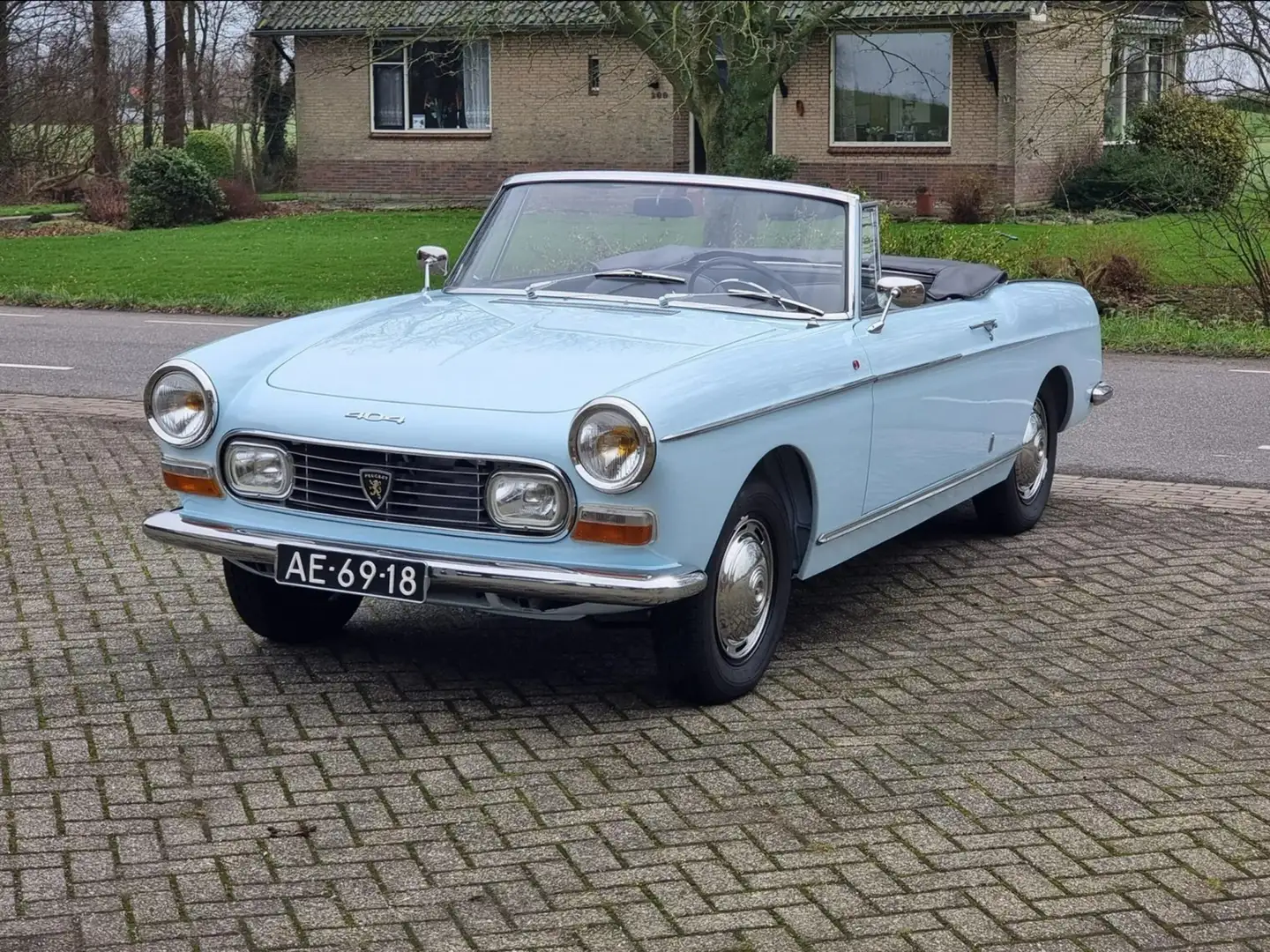 Peugeot 404 Cabrio Niebieski - 2