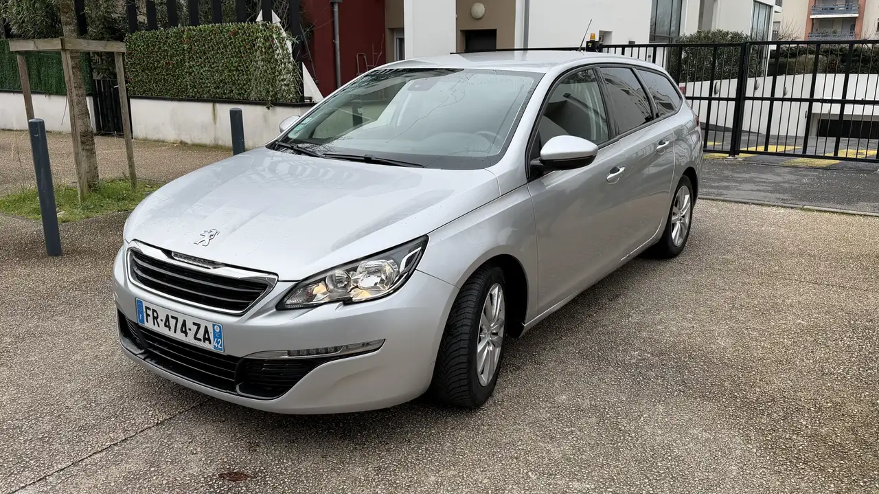 Peugeot 308 SW 1.6 BlueHDi 120ch S\u0026S BVM6 FÃ©li