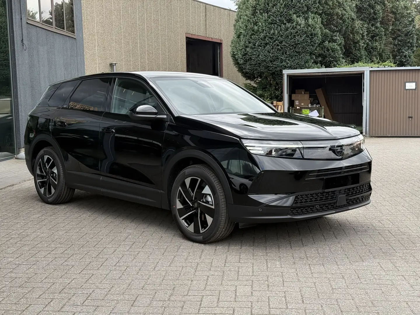 Opel Grandland GS 1.2T Mild Hybrid *Navi*CarPlay*Camera* Zwart - 2