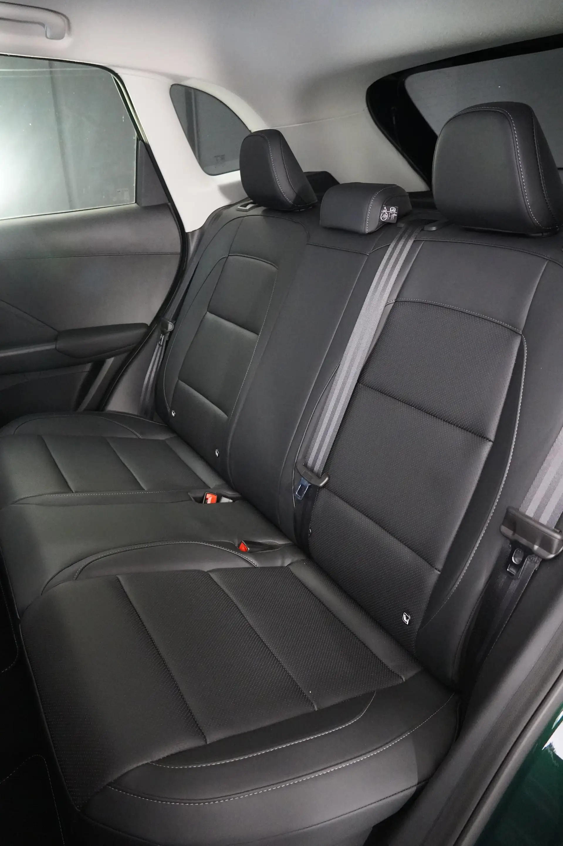 MG ZS HEV Luxury MY26 GRATIS WINTERREIFEN - ab EUR25.990 — photo 16