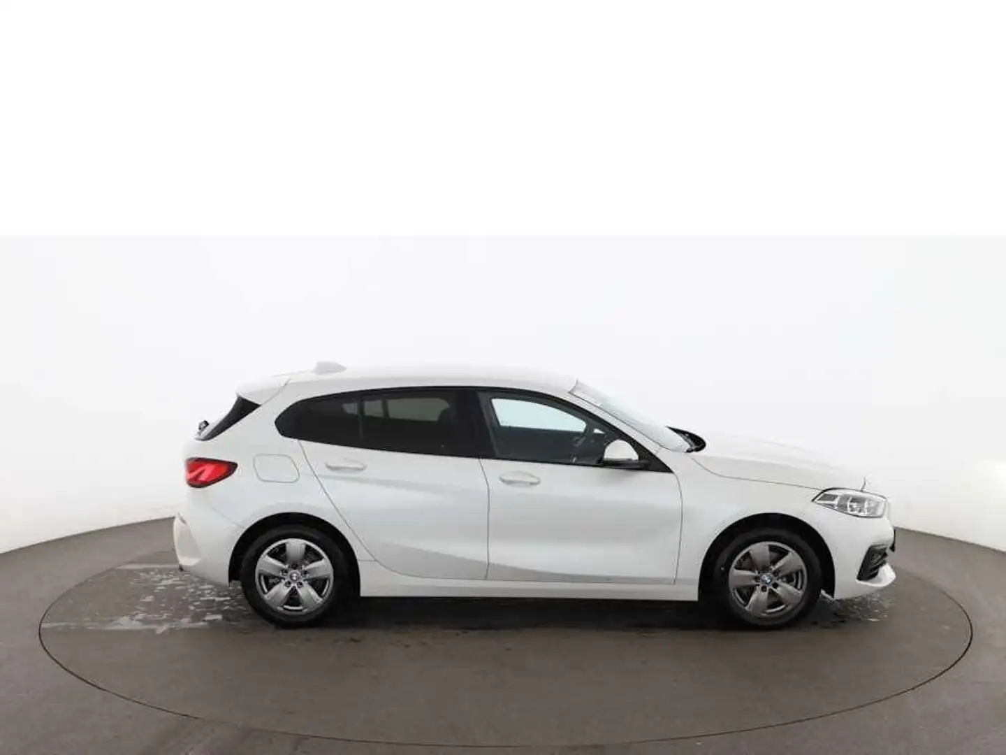 BMW 118 d Advantage LED NAVI ASSIST SITZHZG H&K MEMORY Weiß - 2