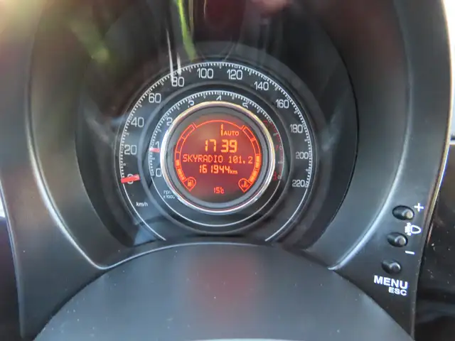 Fiat 500 view 11
