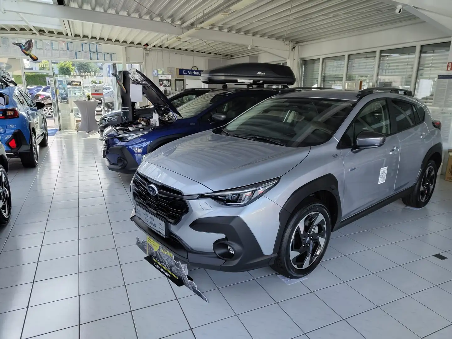 Subaru Crosstrek 2.0ie COMFORT*4X4*AUTOMATIK*LED*NAVI*FINANZ 3,99%* Argento - 1