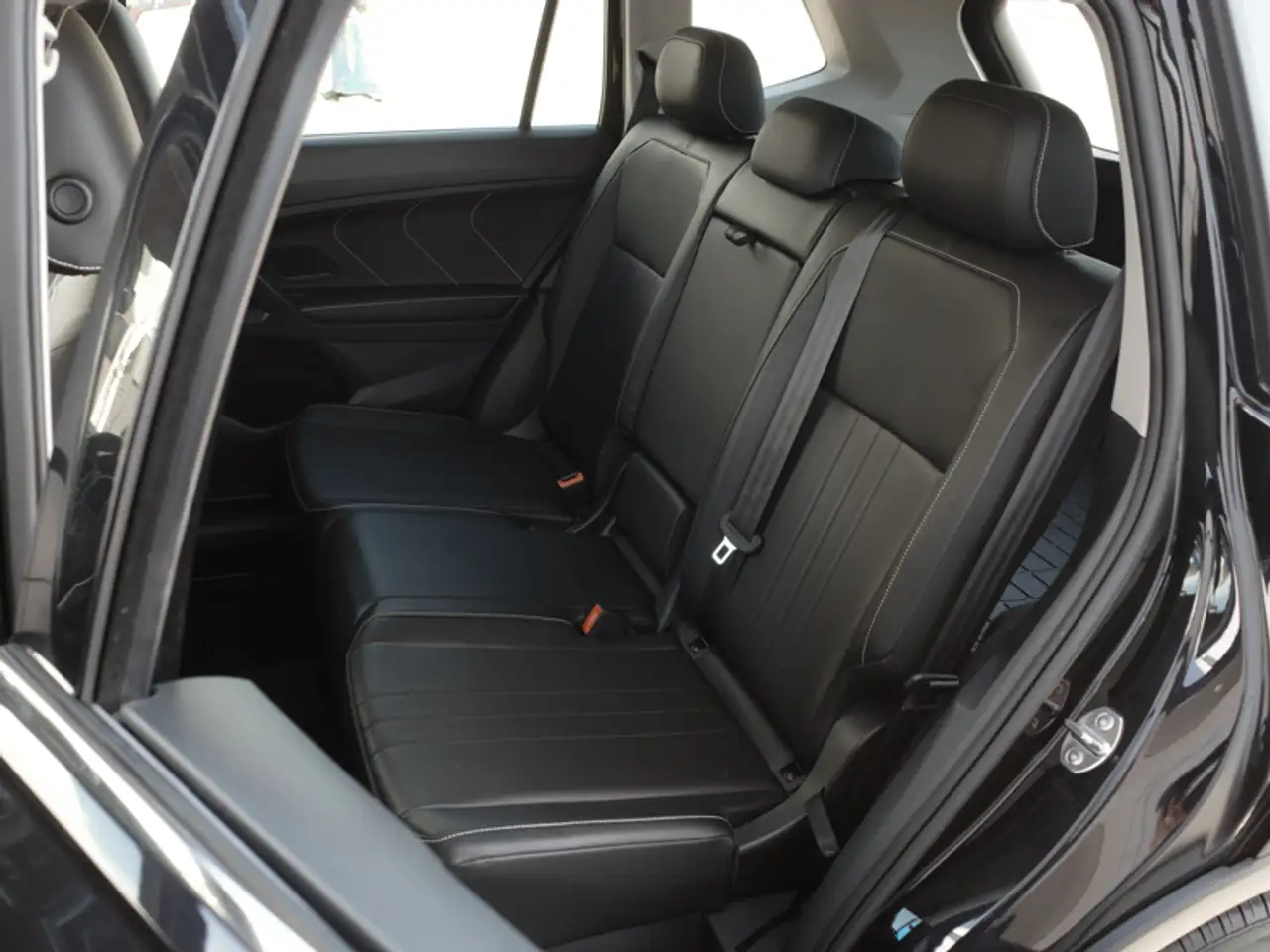 Volkswagen Tiguan снимка Volkswagen Tiguan