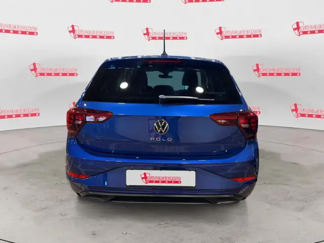 Volkswagen Polo view 3
