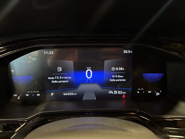 Volkswagen Polo view 12