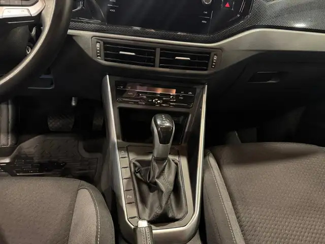 Volkswagen Polo view 10