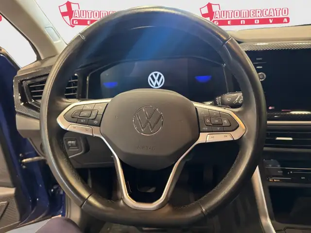 Volkswagen Polo view 11