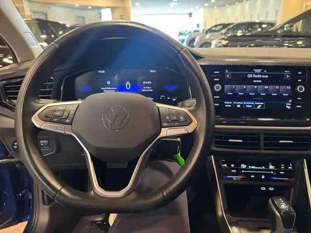 Volkswagen Polo view 13