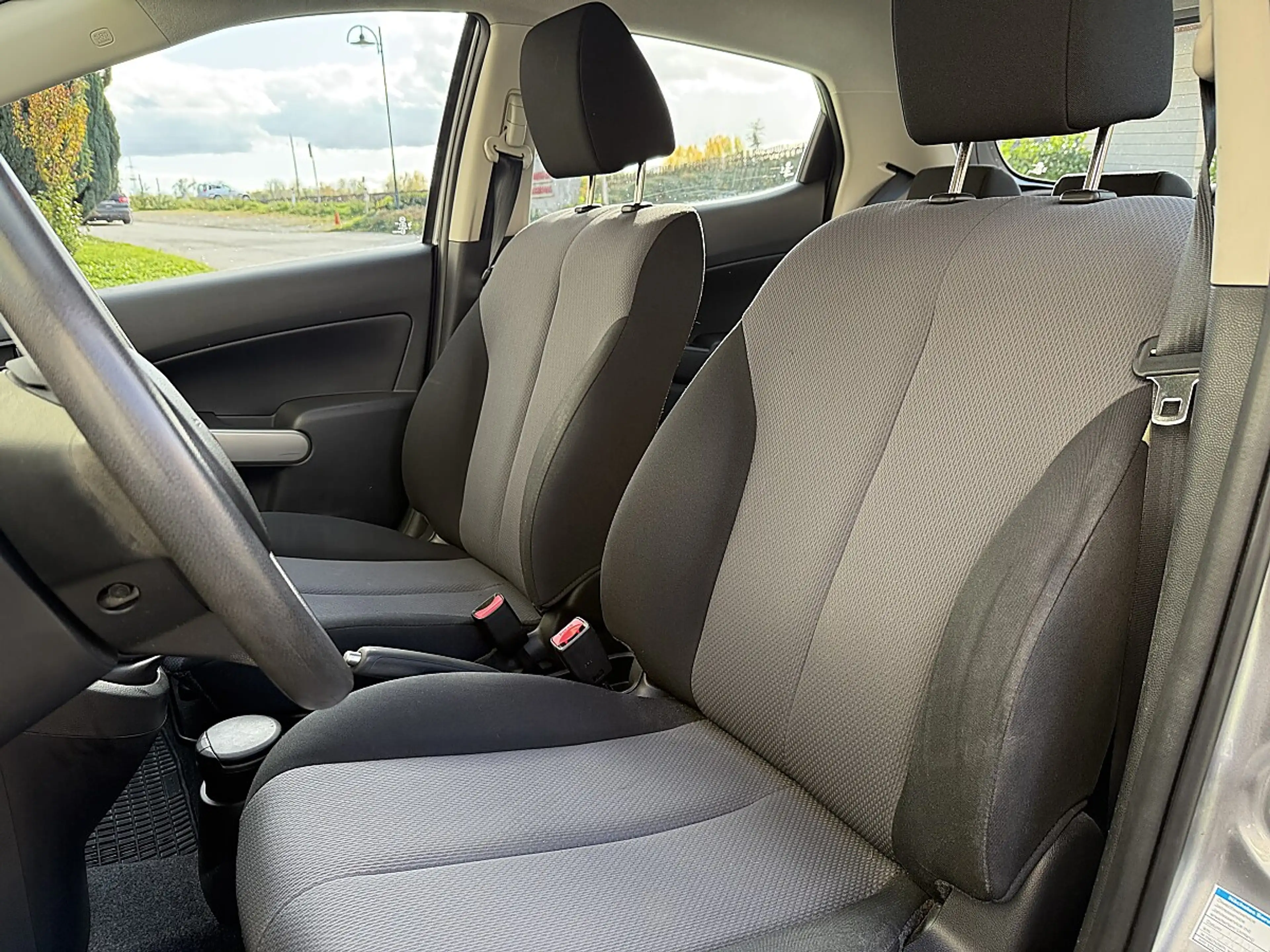 Mazda 2 Mazda2 2 1,3i CE Plus — photo 10