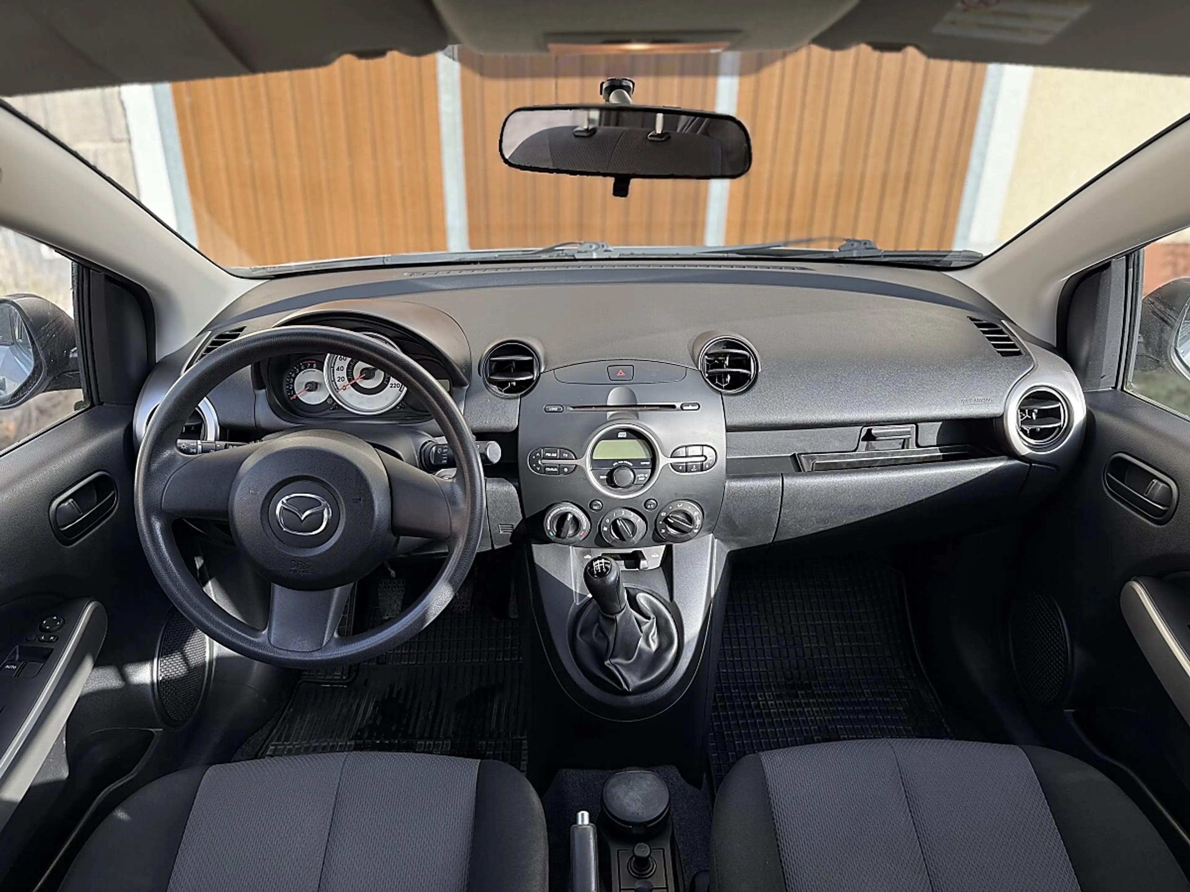 Mazda 2 Mazda2 2 1,3i CE Plus — photo 14