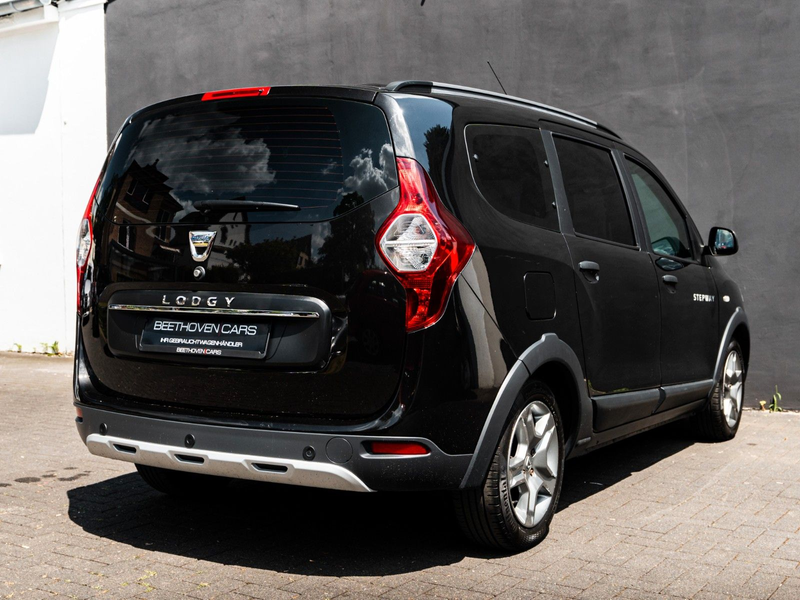 Dacia Lodgy Stepway 1 Hand 7 Sitzer Top — photo 8