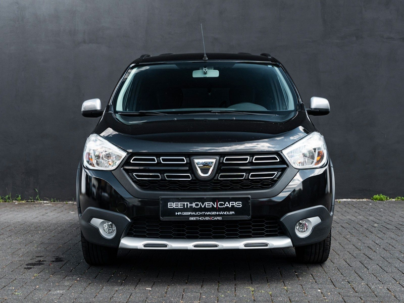 Dacia Lodgy Stepway 1 Hand 7 Sitzer Top — photo 2