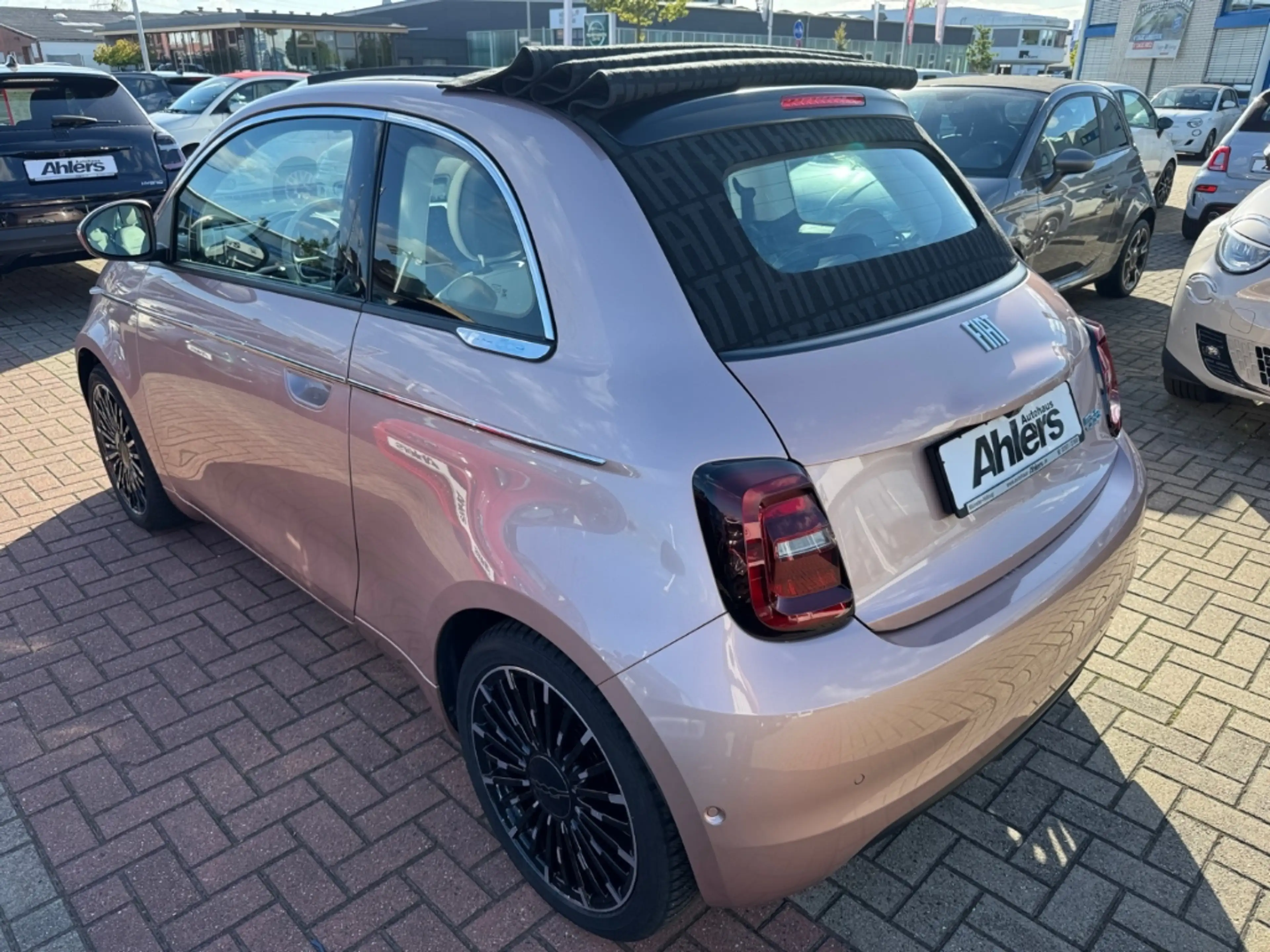 Fiat 500e La Prima By Bocelli+ALLWETTER+NAVI+JBL+LEDER+ACC+K — photo 5