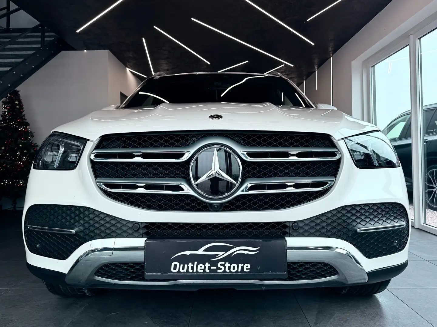 Mercedes-Benz GLE 300 d 4Matic*1.Besitz*Burmester*AHK*HUD*AMG-Interieur* Weiß - 2