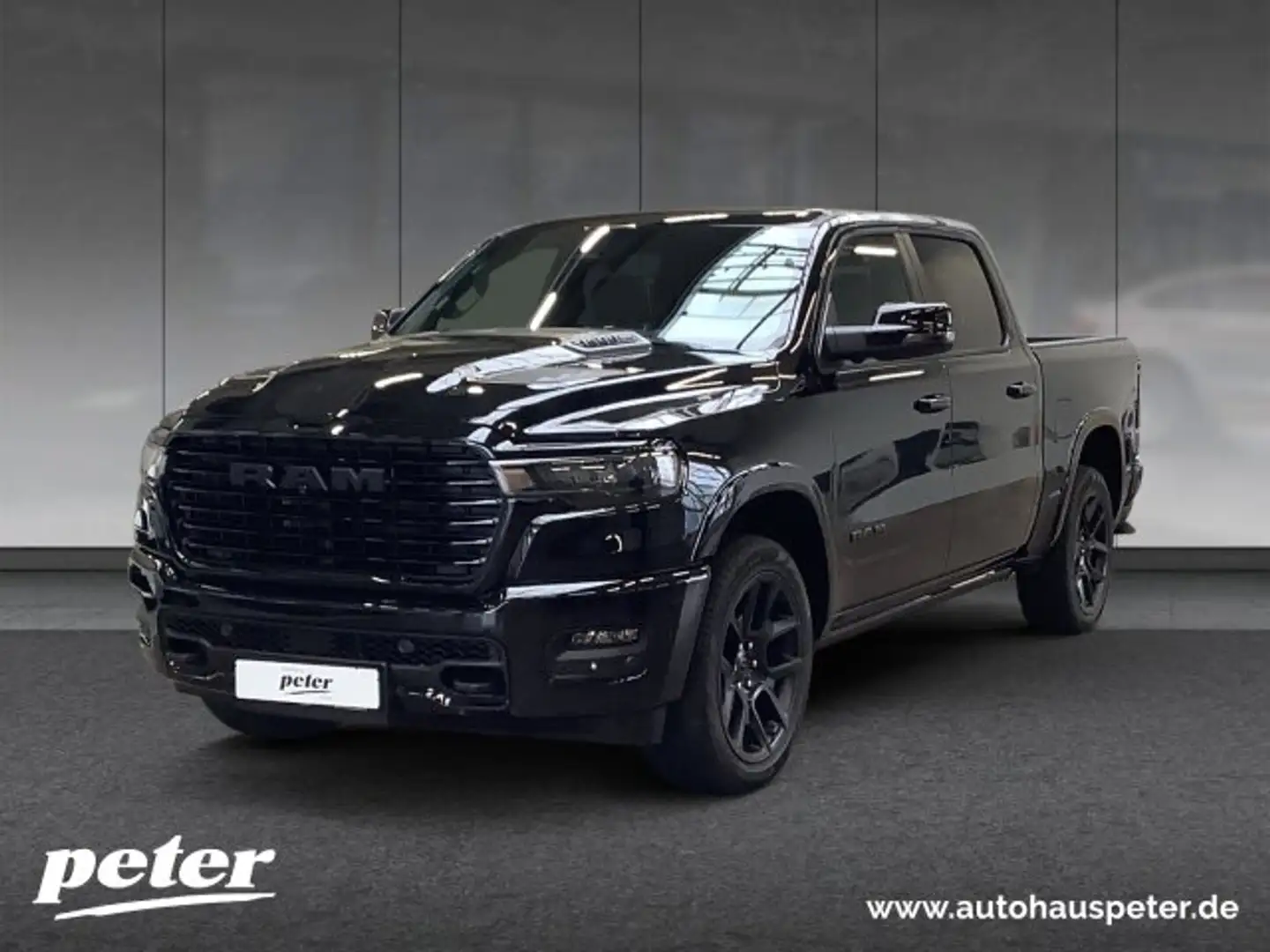 Dodge RAM RAM 1500 MY2025 Laramie Crew Cab 3.0L Hurricane Schwarz - 1