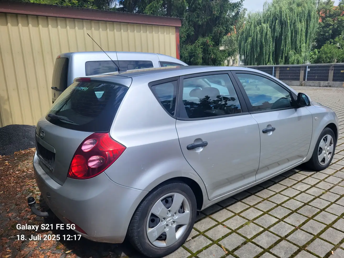 Kia Ceed / cee'd Ceed 1.4 ED Silber - 2