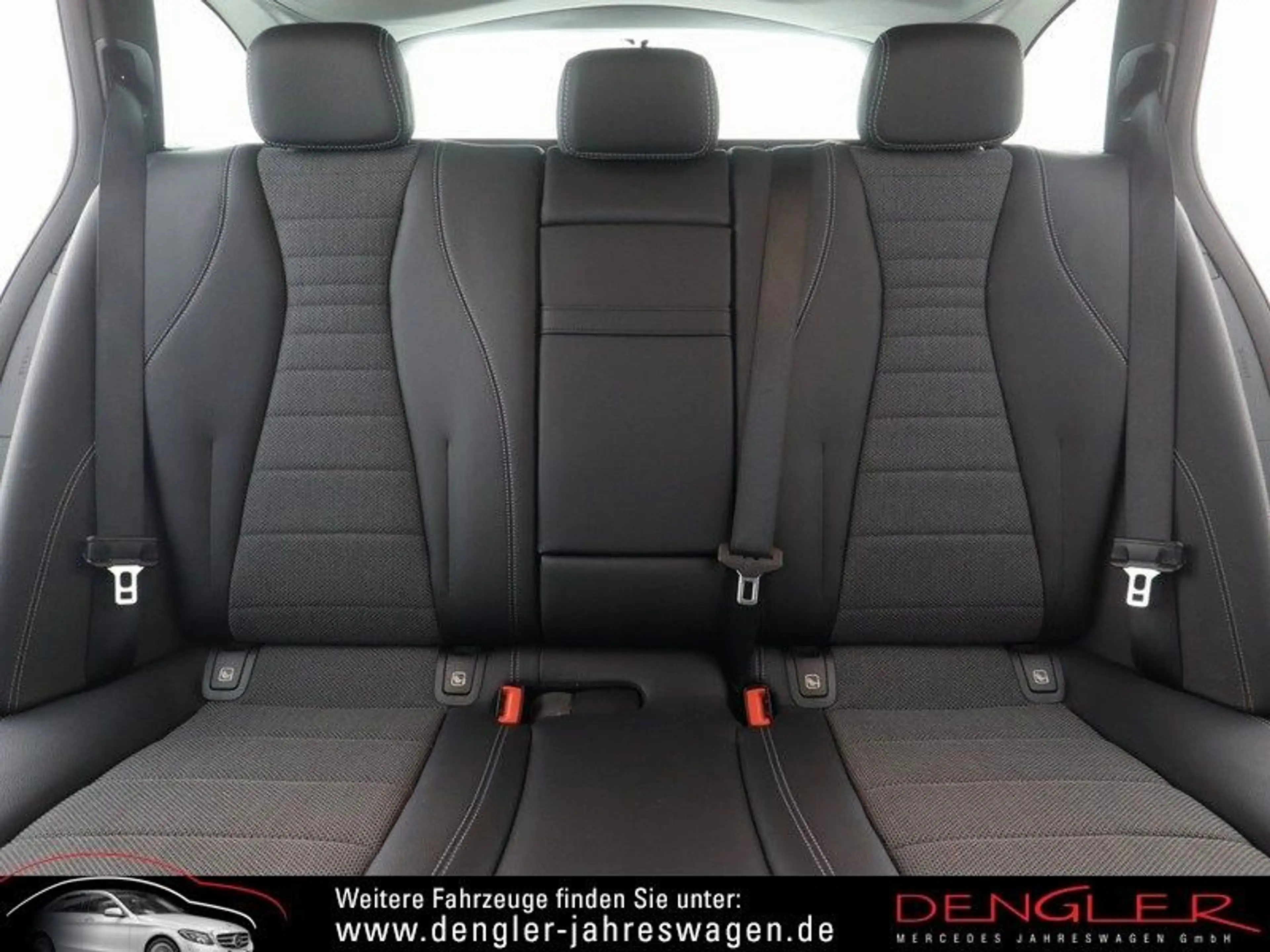 Mercedes-Benz E 220 T d MBUX PREMIUM*SPUR*LED*RFK Avantgarde — photo 7