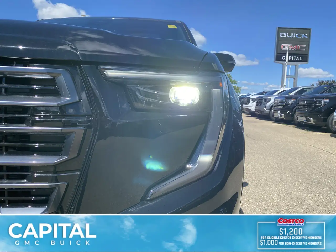 GMC Acadia снимка GMC Acadia