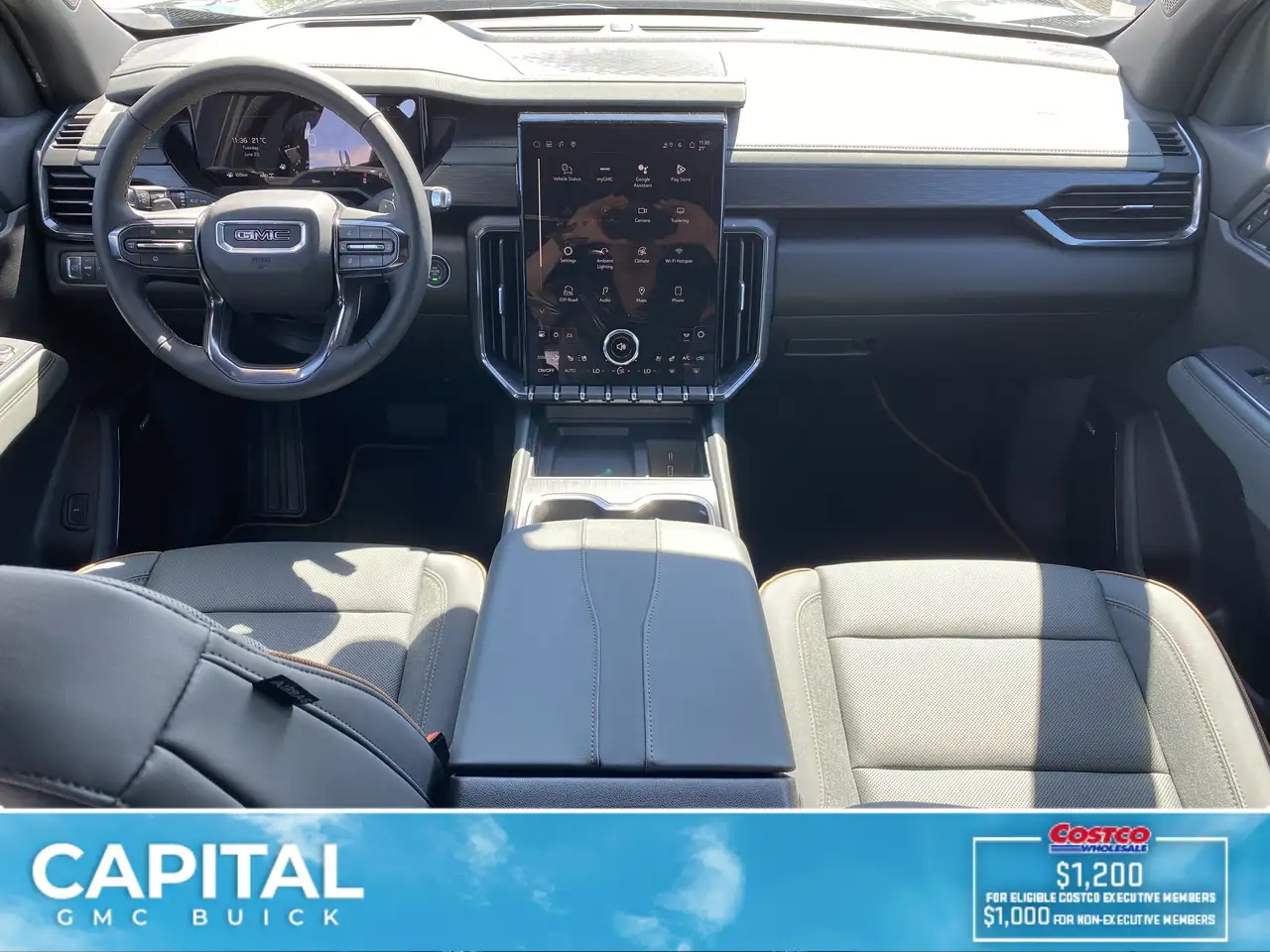 GMC Acadia снимка GMC Acadia