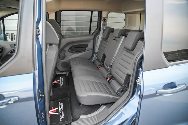 Ford Tourneo Connect view 15