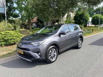 2.5 Hybrid 197PK Dynamic•Navi•Keyless