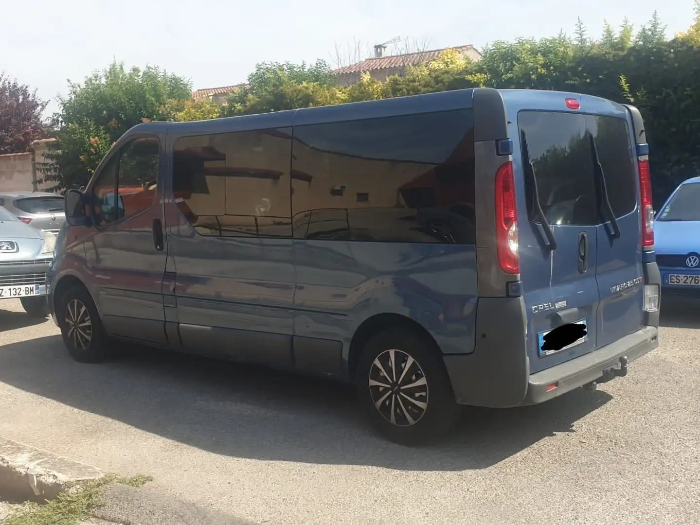 Opel Vivaro Vivaro Tour 2.5 CDTI 145 C1 Cosmo Easytronic Azul - 2