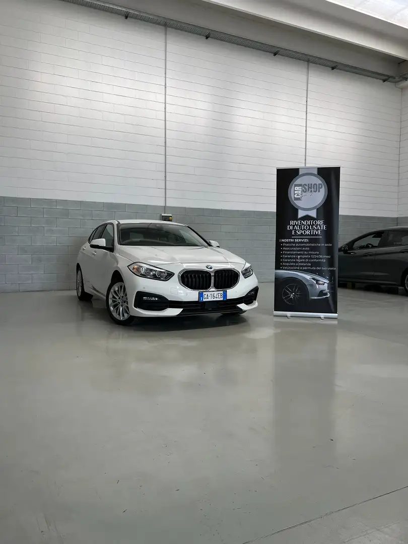 BMW 118 BMW SERIE 1 - 118D Business Advantage Blanc - 1