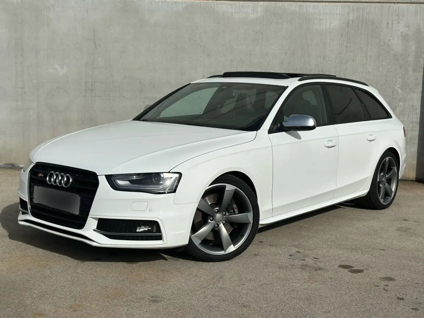 Audi S4 Avant 3.0 TFSI quattro S-T 333 Blanc - 1