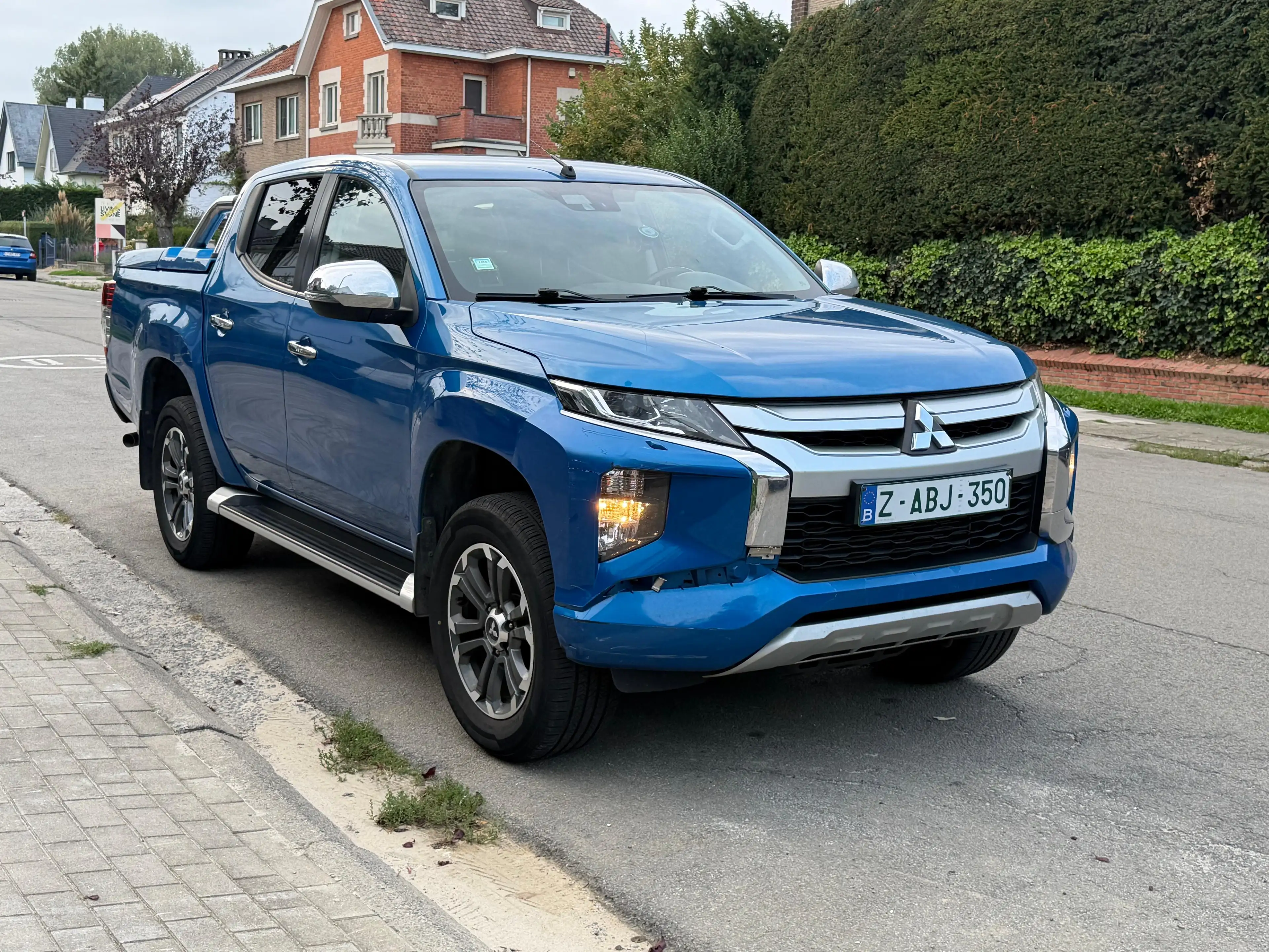 Mitsubishi L200 2.3 DI-D 4WD-II Instyle EdiEU6d-T) — photo 3