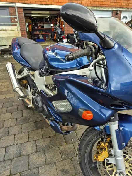 Honda VTR 1000 - foto 5