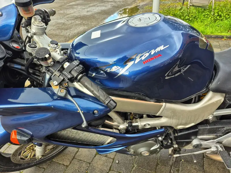 Honda VTR 1000 - foto 3