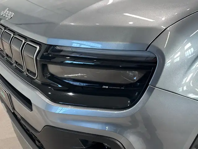 Jeep Avenger view 15