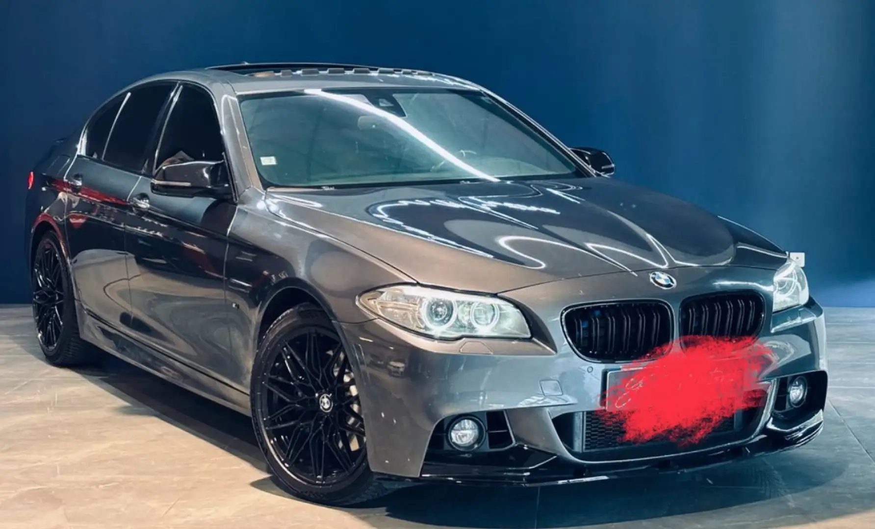 BMW 535 535i xDrive 306 ch Lounge Plus A Gris - 2